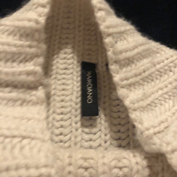 Marciano sweater with peek-a-boo shoulders - Picture 2 of 5